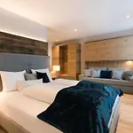 Meizeit Hotel 4*