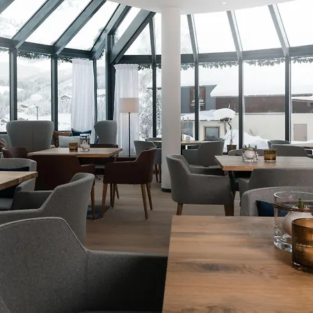 Hotel Meizeit 4*