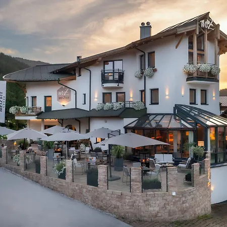 Hotel Meizeit 4*