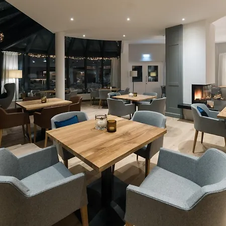 ホテル Meizeit フィルツモース